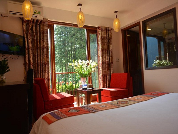 Elite-Sapa-Hotel-Deluxe_Room-4.JPG