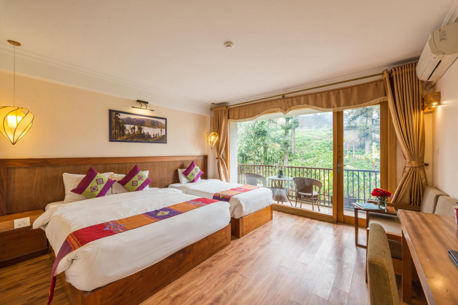 sapa-panorama-hotel-chiem-nguong-buc-tranh-toan-canh-sapa-tai-khach-san-panorama-04-1624811161.jpeg