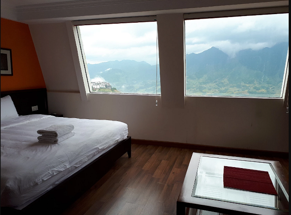 catcat_view_new_wing_hotel.png