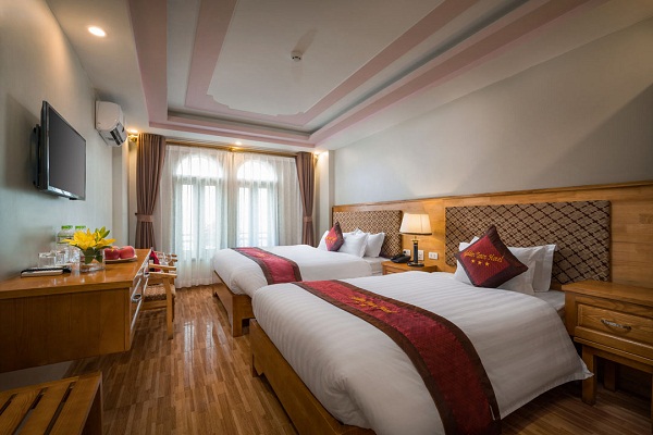 golden-town-sapa-family-room.jpg