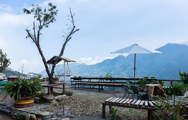 la_do_homestay_view_nui.jpg